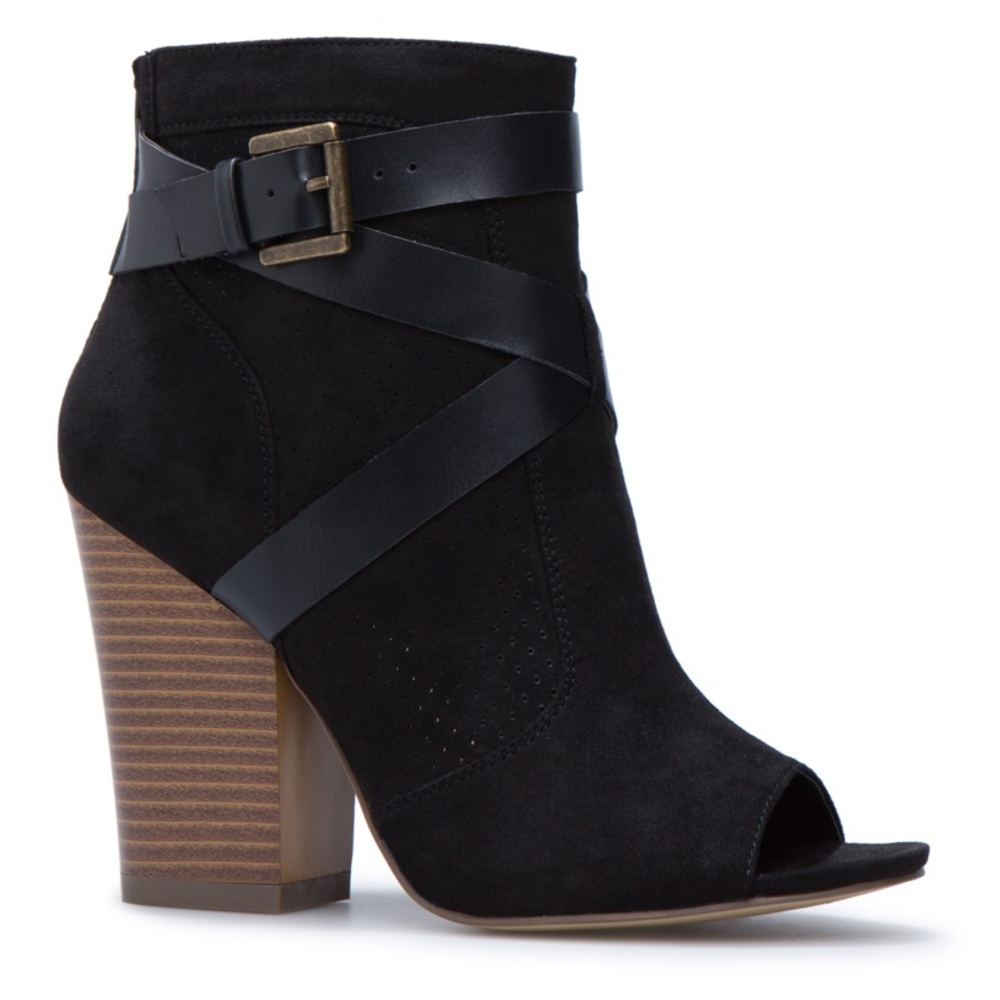 Booties and flats bundle